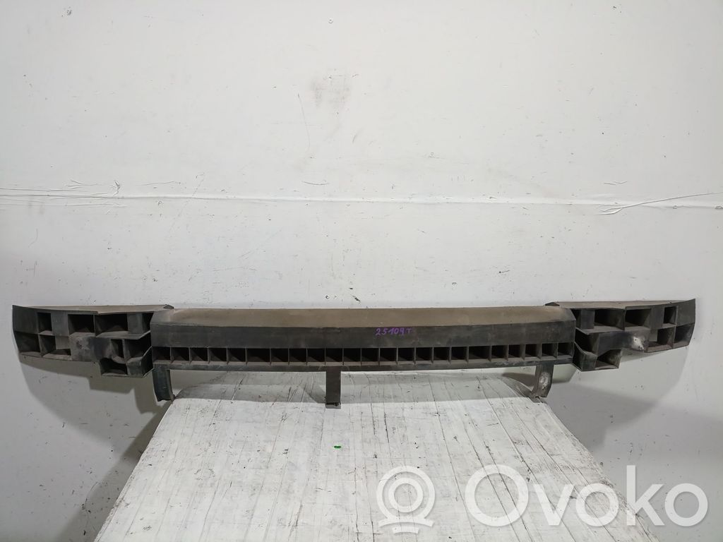 Front bumper mounting bracket   8200258961,8200258961