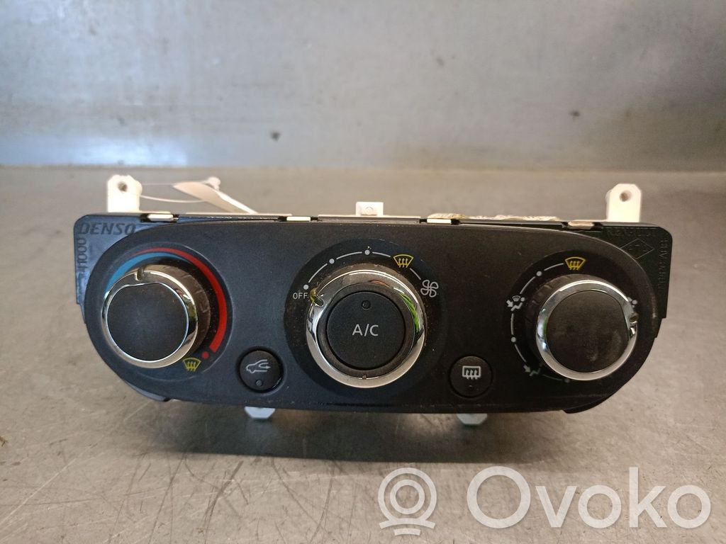 Renault Captur II Air conditioner control unit module 