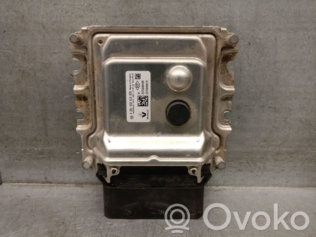 Renault Master III Unidad de control/módulo del motor 