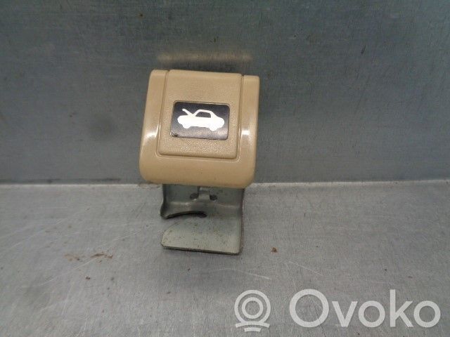 Cerradura de capó   5361120050