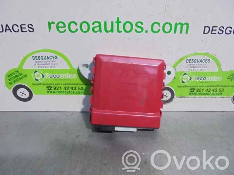 Lexus IS 220D-250-350 Alte unități/module de control 