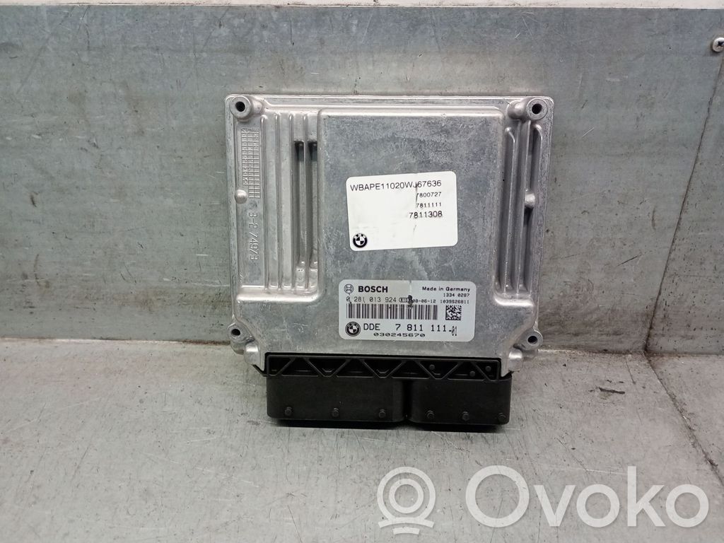 BMW X3 E83 Engine control unit/module 