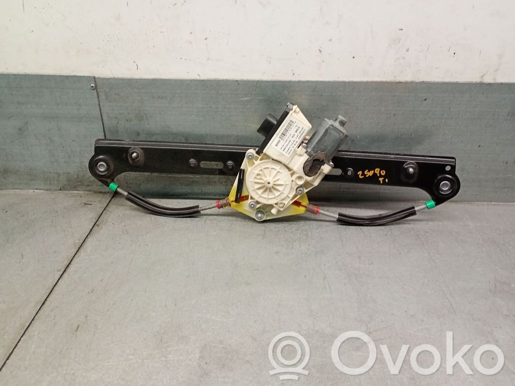 BMW X3 E83 Macara geam spate fără motor