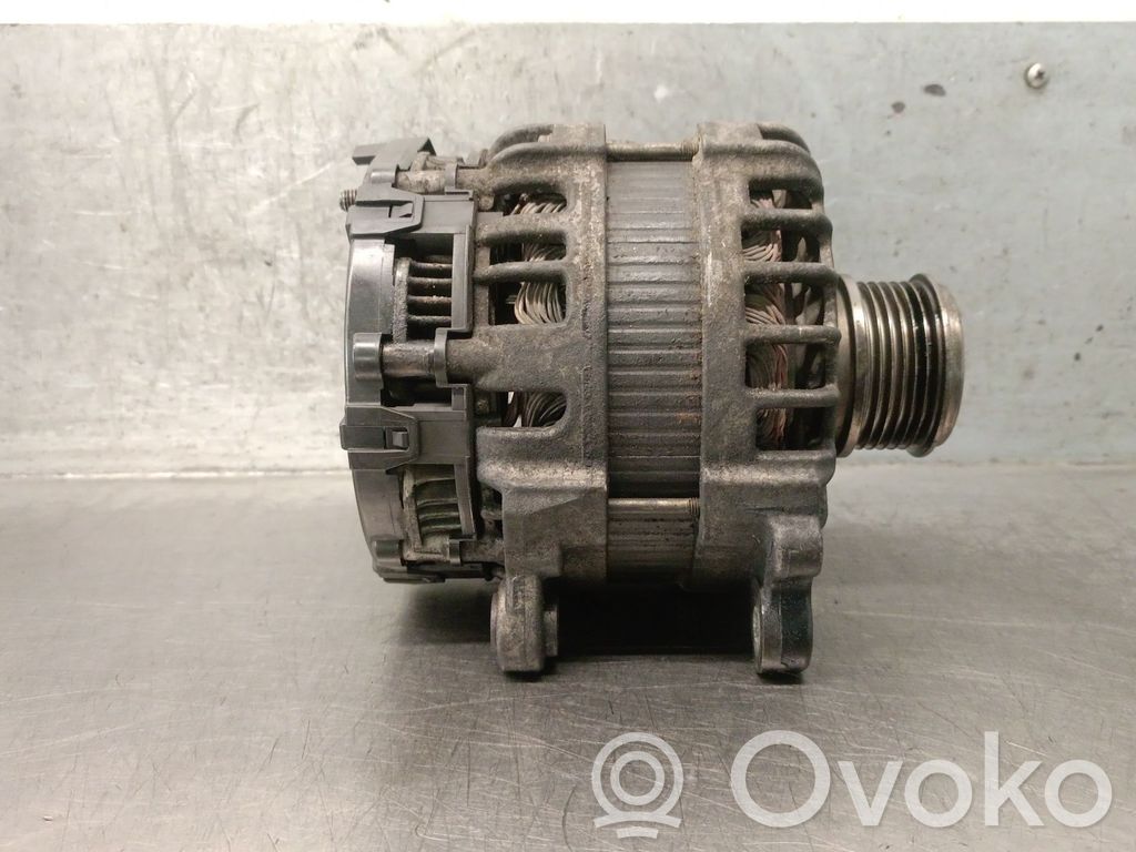 Audi Q7 4M Ģenerators 