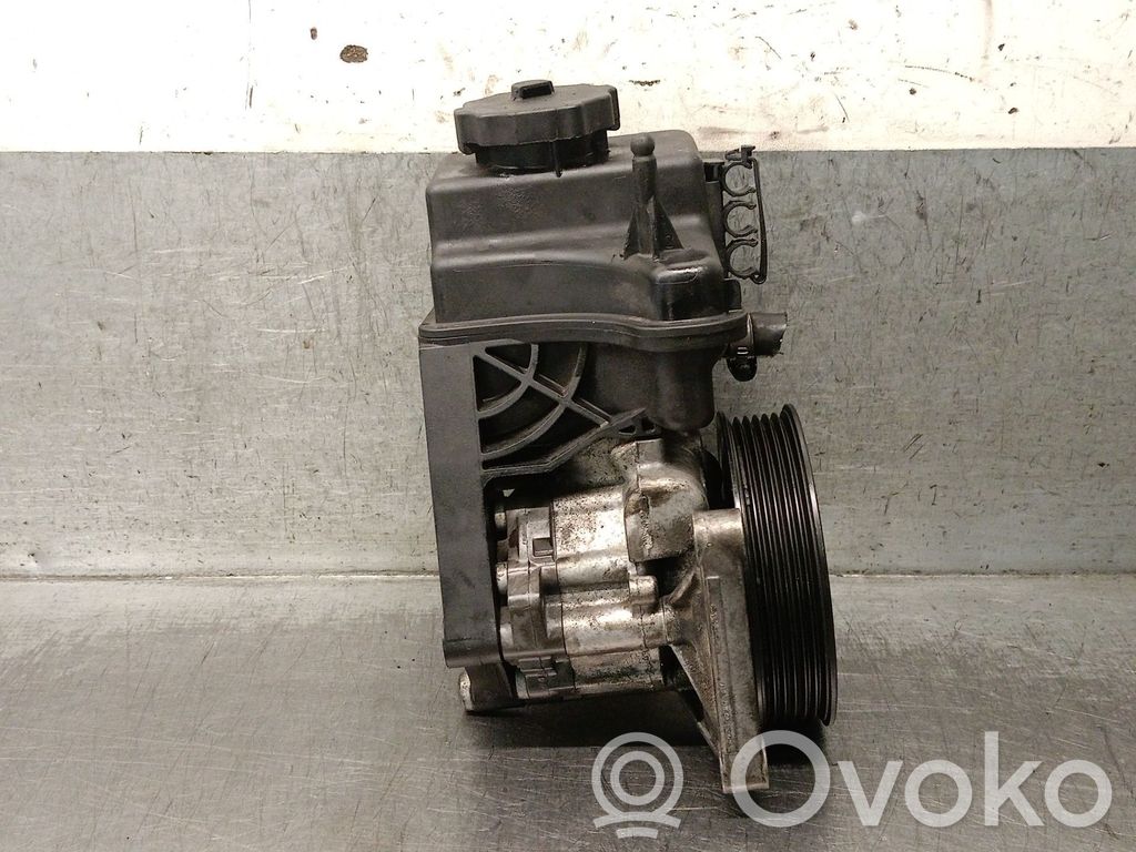 Mercedes-Benz E A207 Pompa elettrica servosterzo