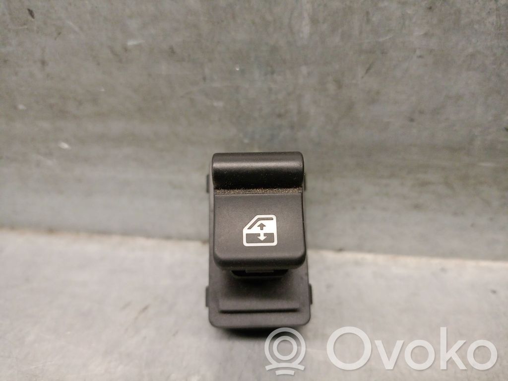 Jeep Renegade Electric window control switch 