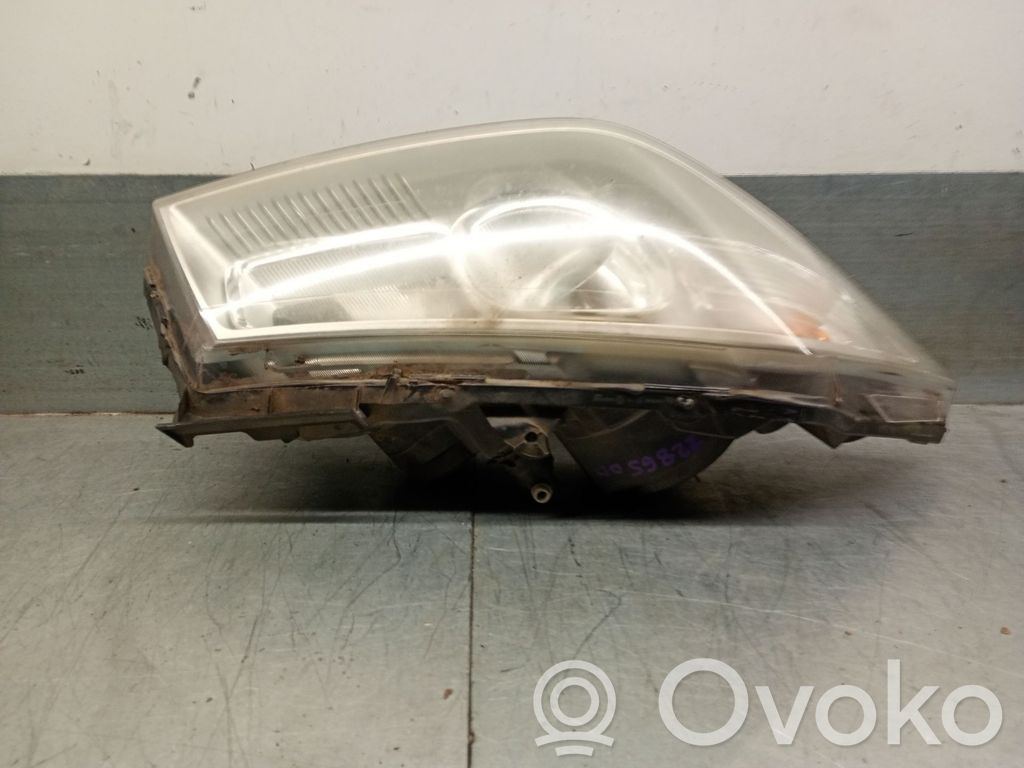 Renault Megane II Phare frontale 