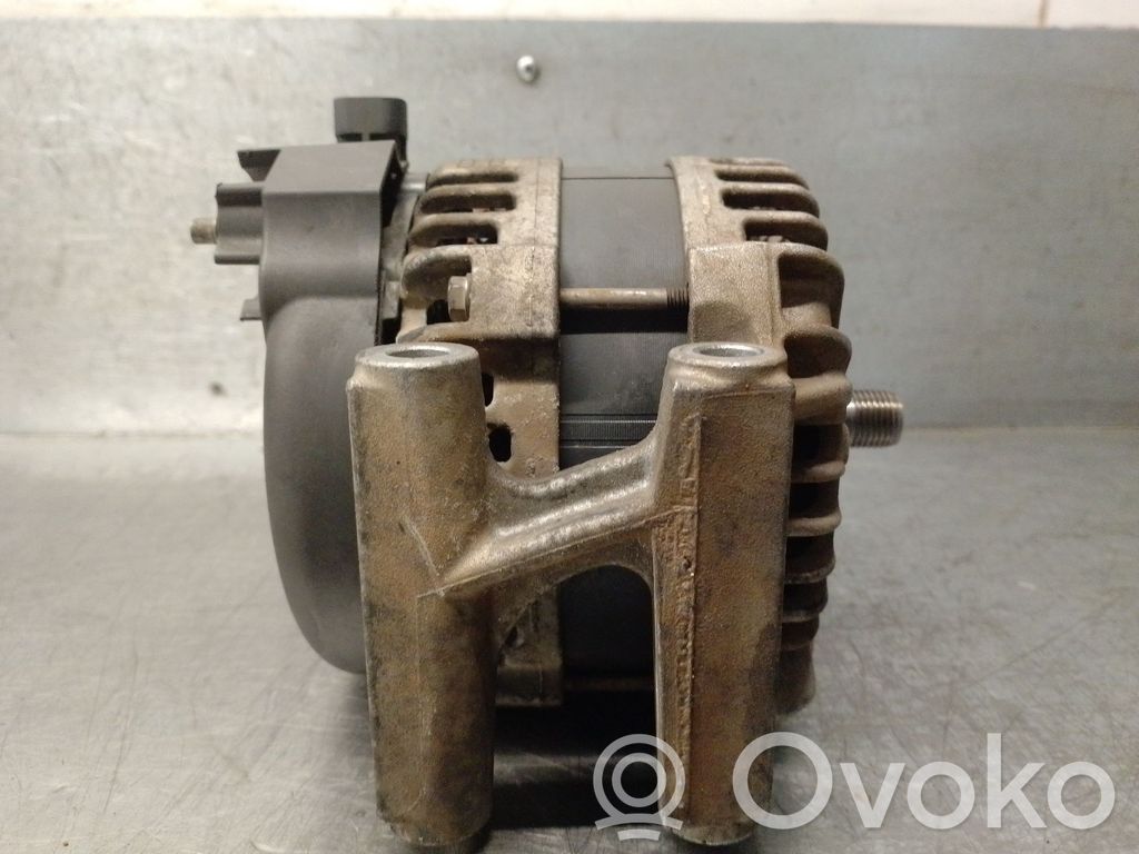 Opel Corsa E Ģenerators 