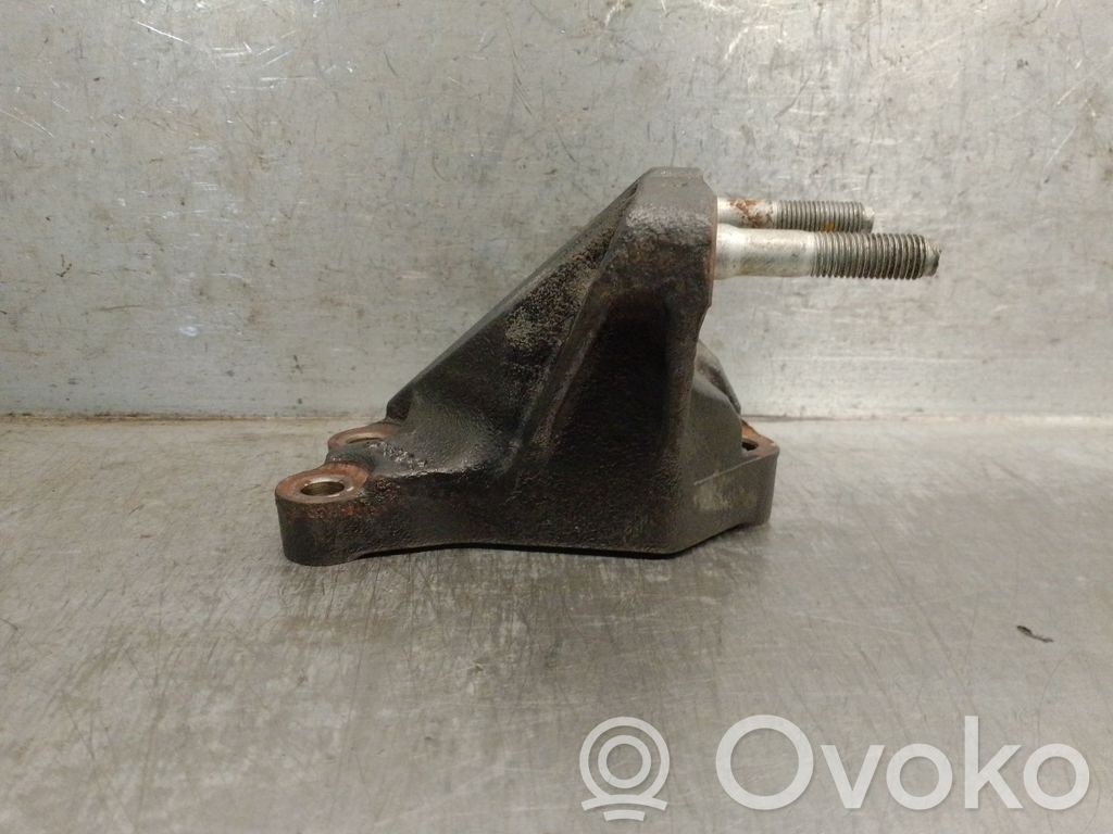KIA Pro Cee'd II Engine mount bracket 