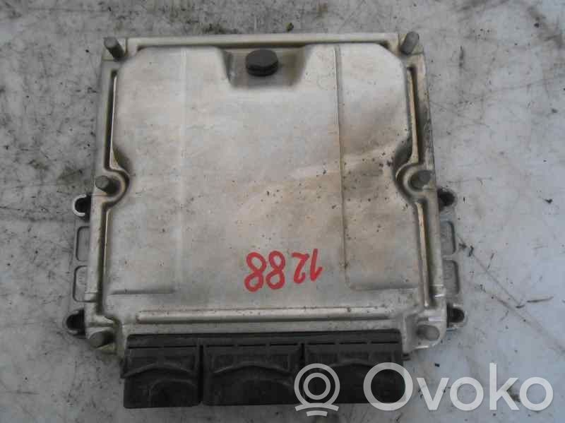 Renault Megane II Unitate/modul de control motor 