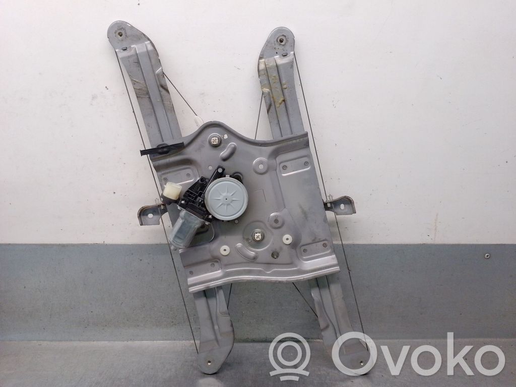 Mitsubishi Grandis Regulador manual de la ventanilla delantera 