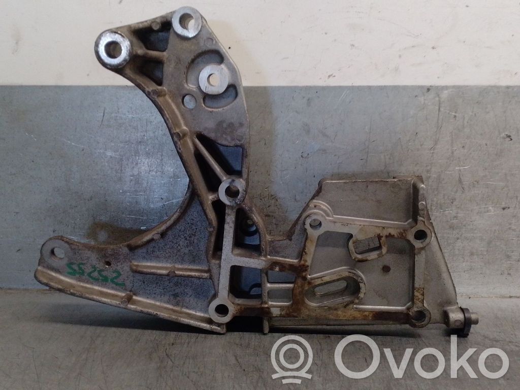 Fiat Stilo Mocowanie alternatora 