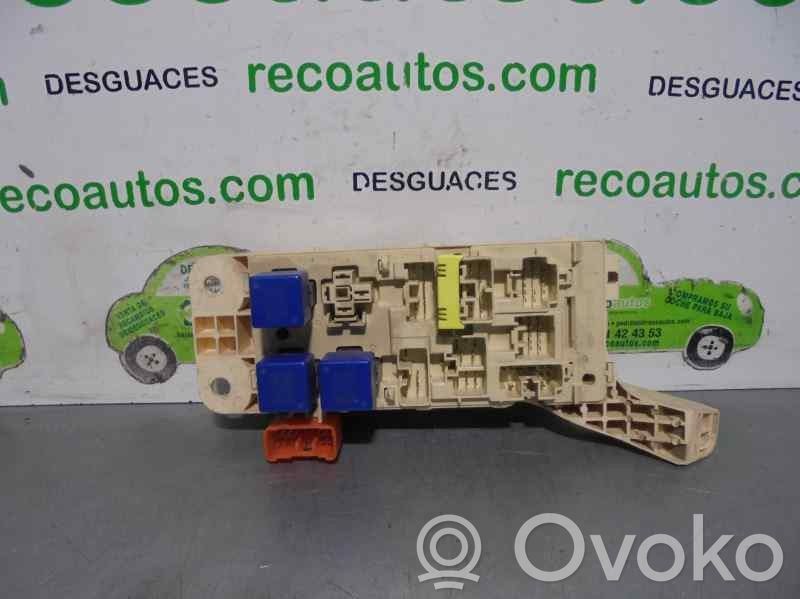 Lexus LS 500 Juego de caja de fusibles 
