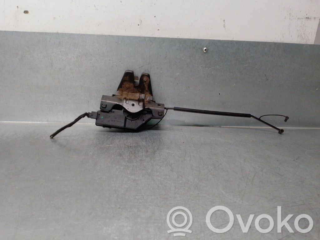 BMW 3 E46 Blocco chiusura del portellone 