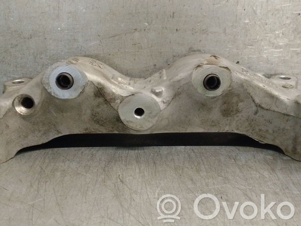 Peugeot 308 Engine mount bracket 