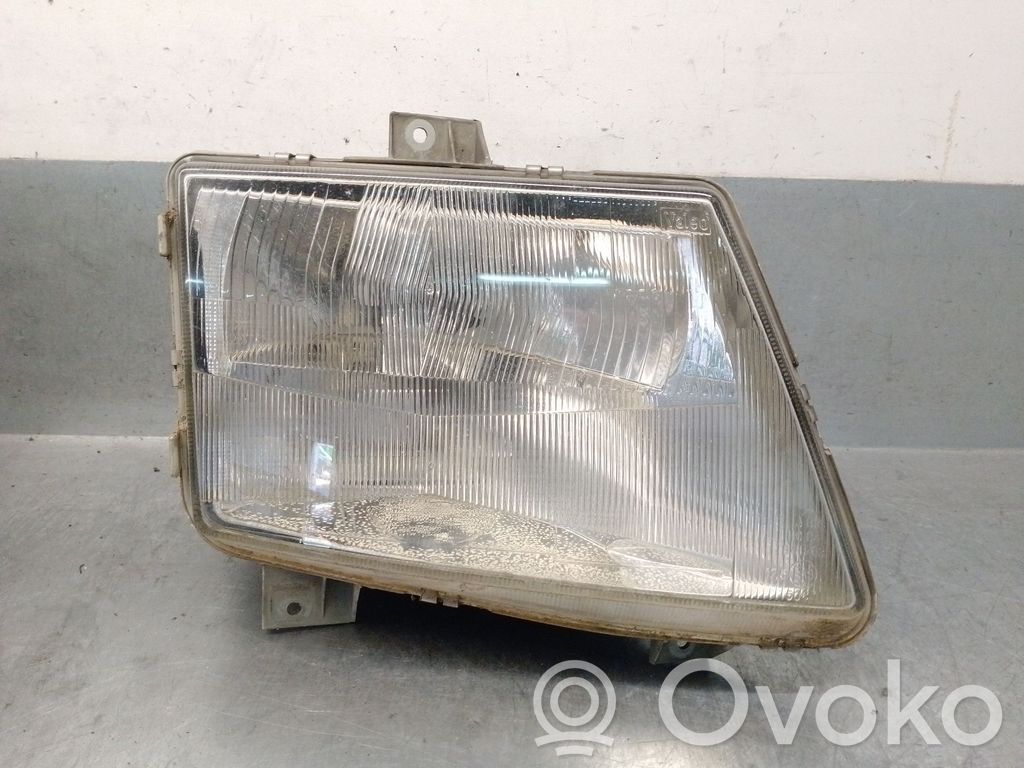 Mercedes-Benz Vito Viano W638 Far 
