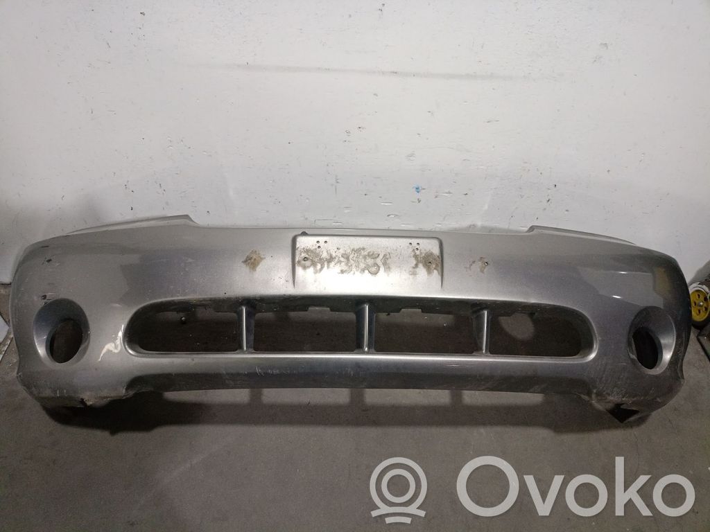 KIA Carnival Parachoques delantero 