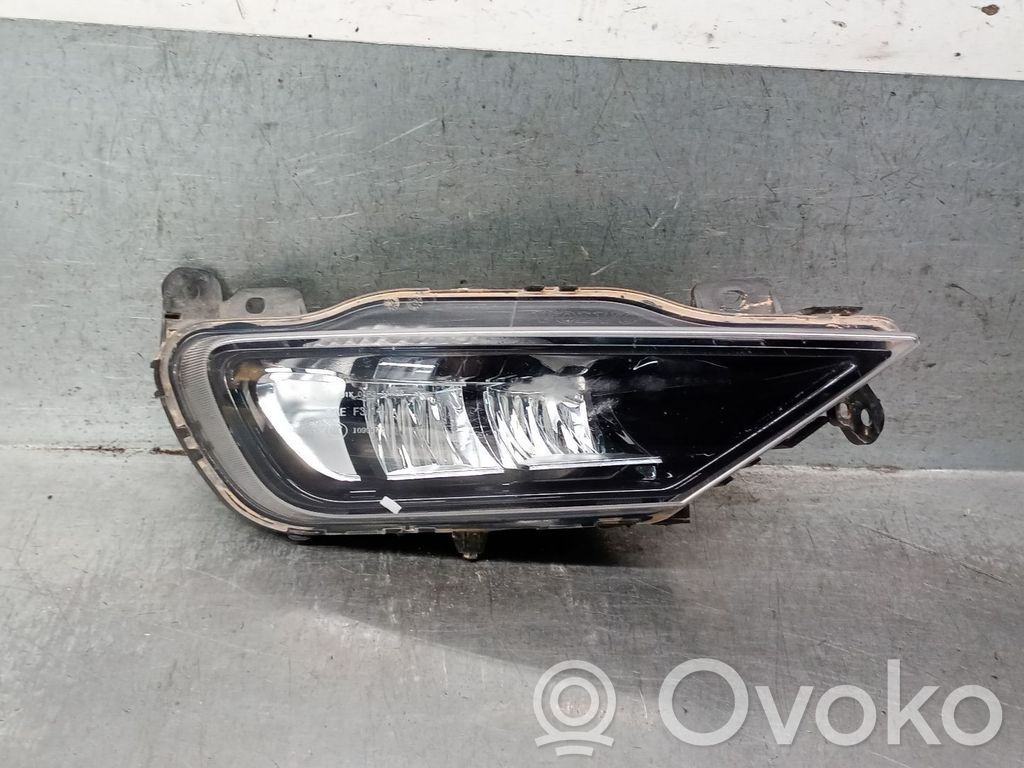 Volvo V90 Cross Country Etusumuvalo 