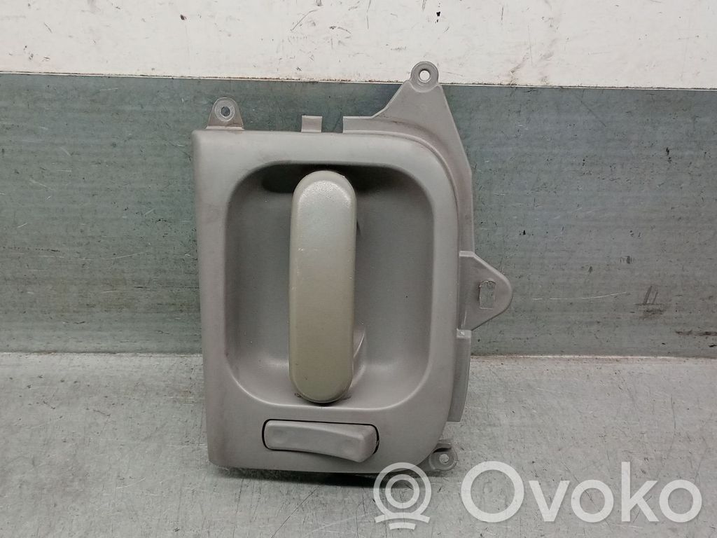 KIA Carnival Manecilla interna puerta trasera 