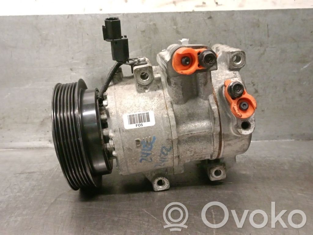 Hyundai Veloster Compressore aria condizionata (A/C) (pompa) 