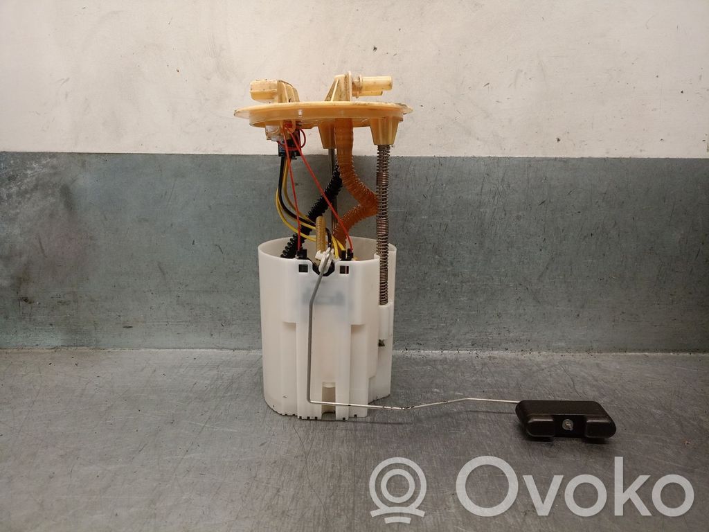 Renault Master III Pompă combustibil în rezervor 