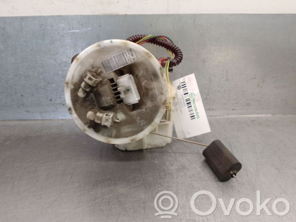 Ford Mondeo Mk III Pompe à carburant 