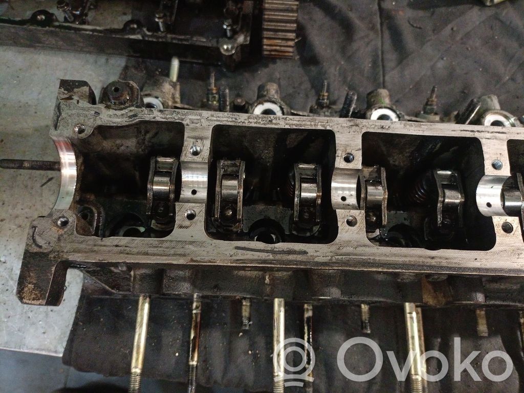 Citroen Xsara Engine head 