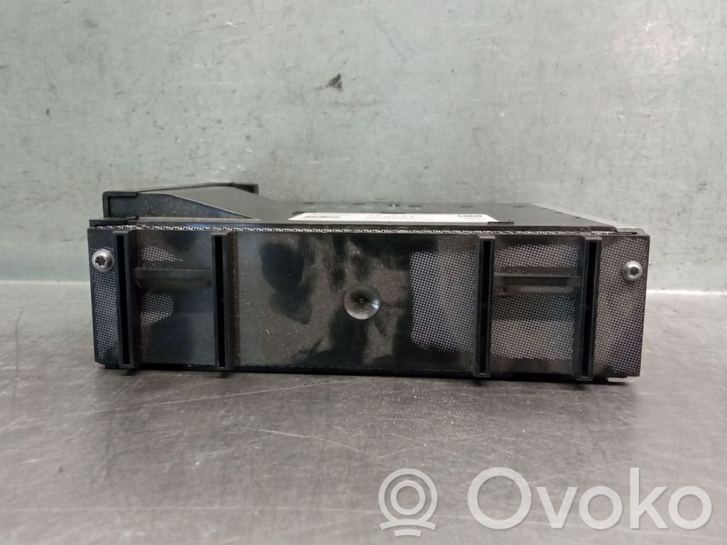 Opel Insignia A Amplificador de sonido 