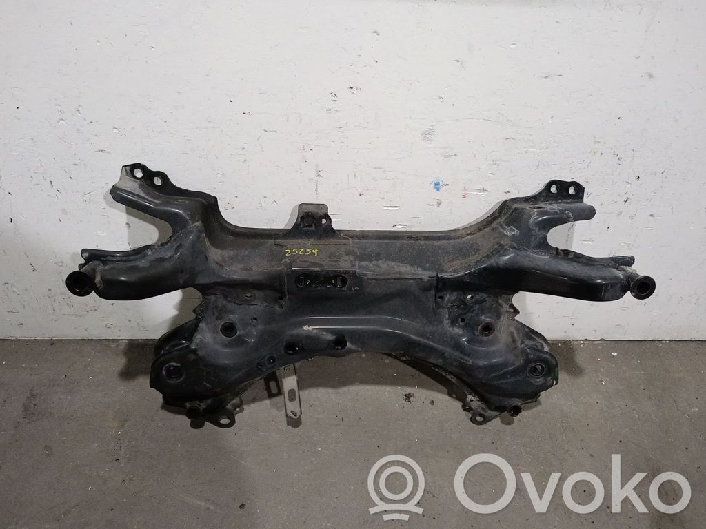 Toyota Auris 150 Sottotelaio anteriore 