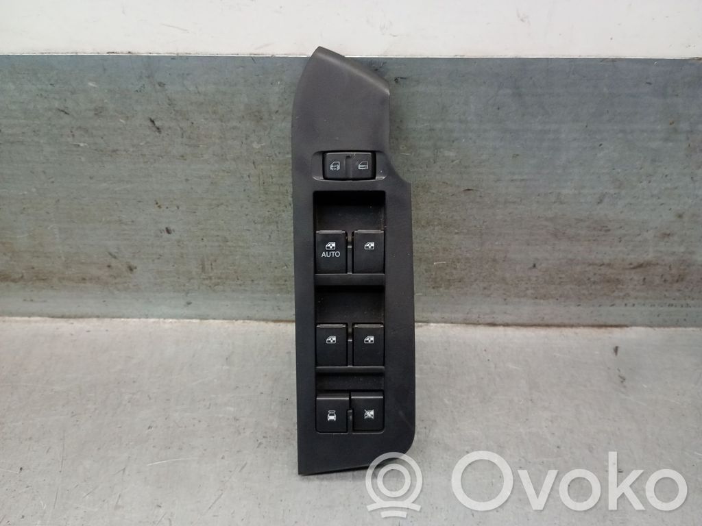 Chevrolet Captiva Electric window control switch 