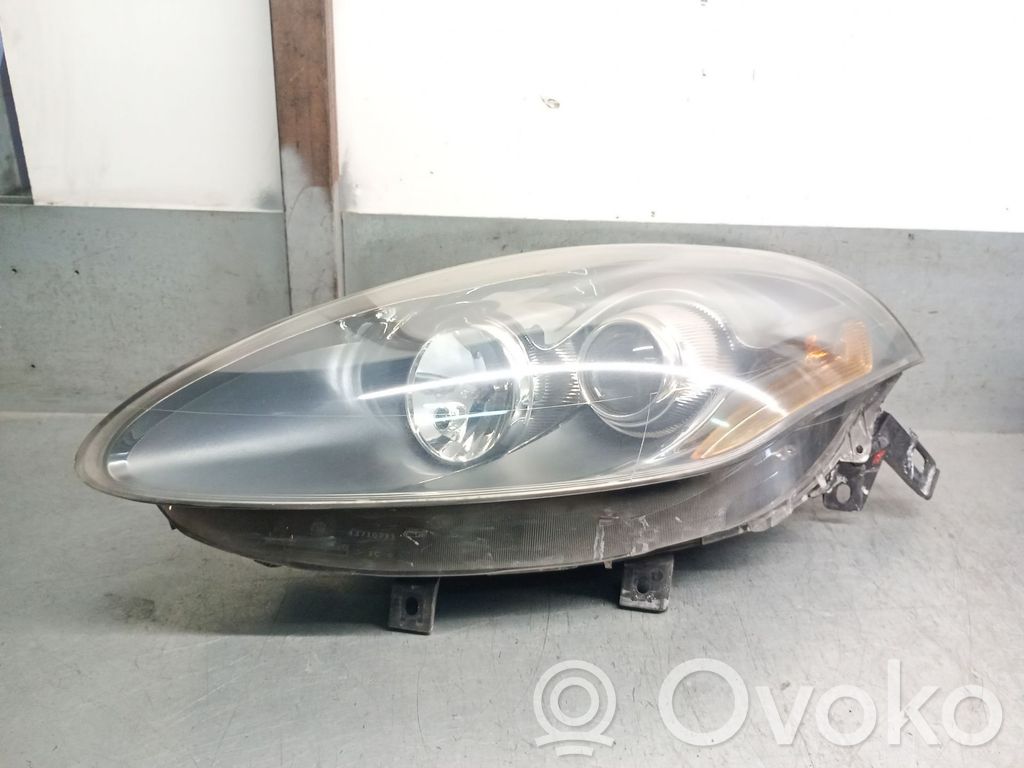 Fiat Croma Lampa przednia 