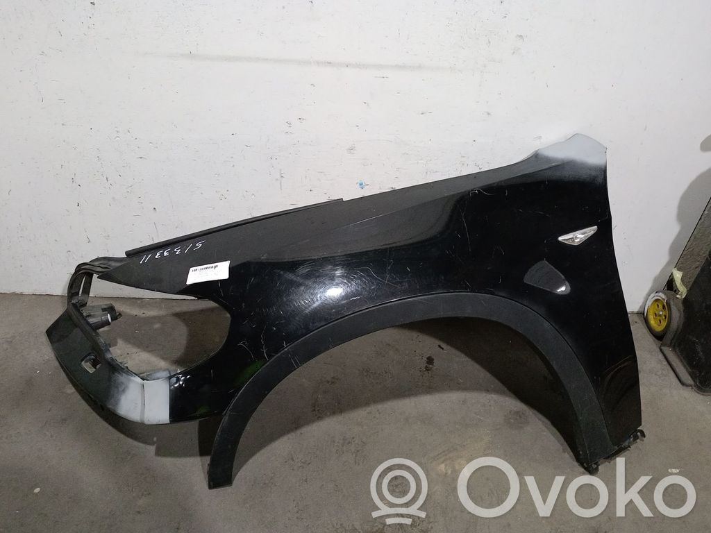 BMW X5 E70 Крыло 