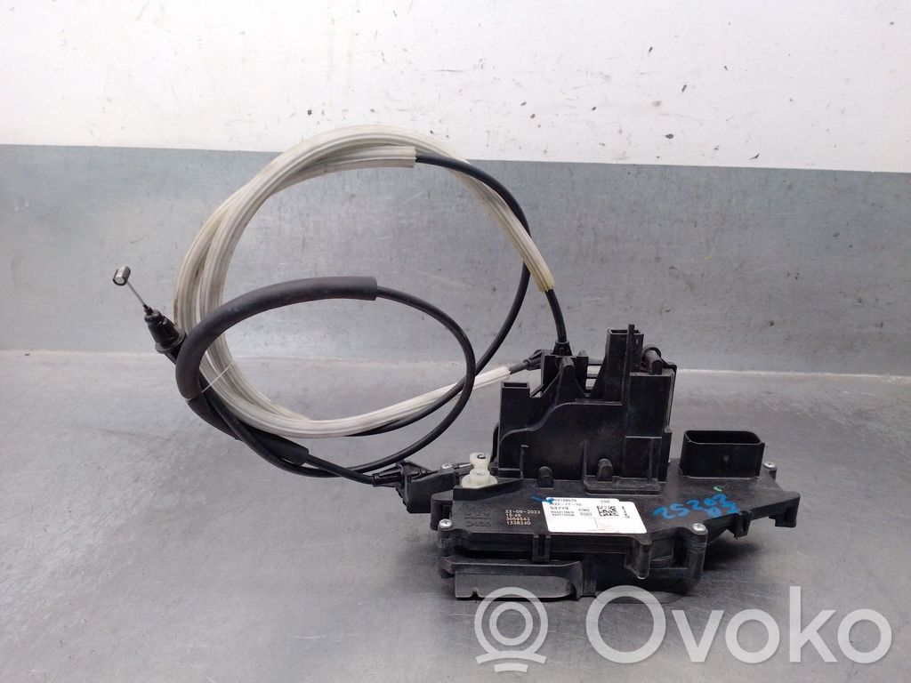Fiat 500E Zamek drzwi przednich 