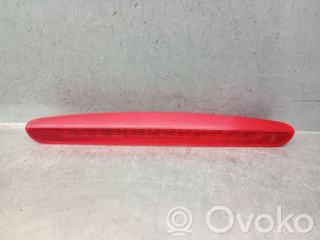 Renault Megane II Third/center stoplight 