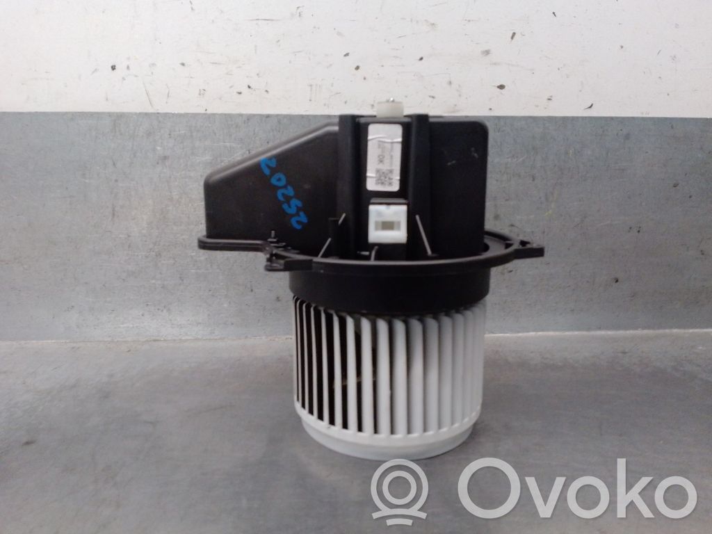 Fiat 500E Ventilator aerotermă 