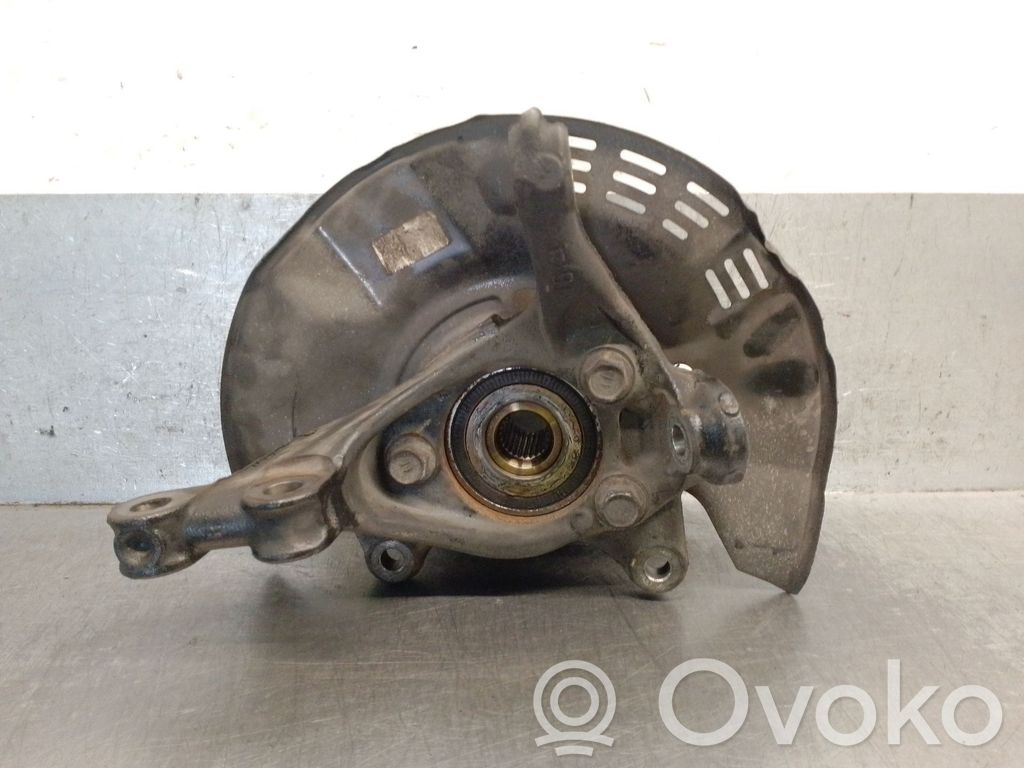 Toyota Corolla E160 E170 Priekinis kelmas 
