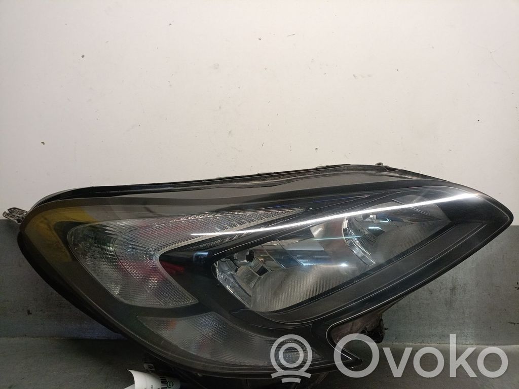 Opel Corsa E Headlight/headlamp 