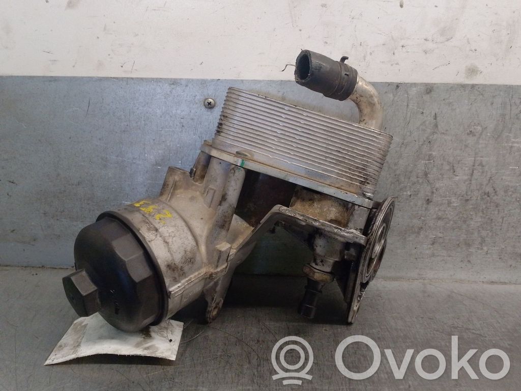 Opel Astra J Supporto di montaggio del filtro dell’olio 