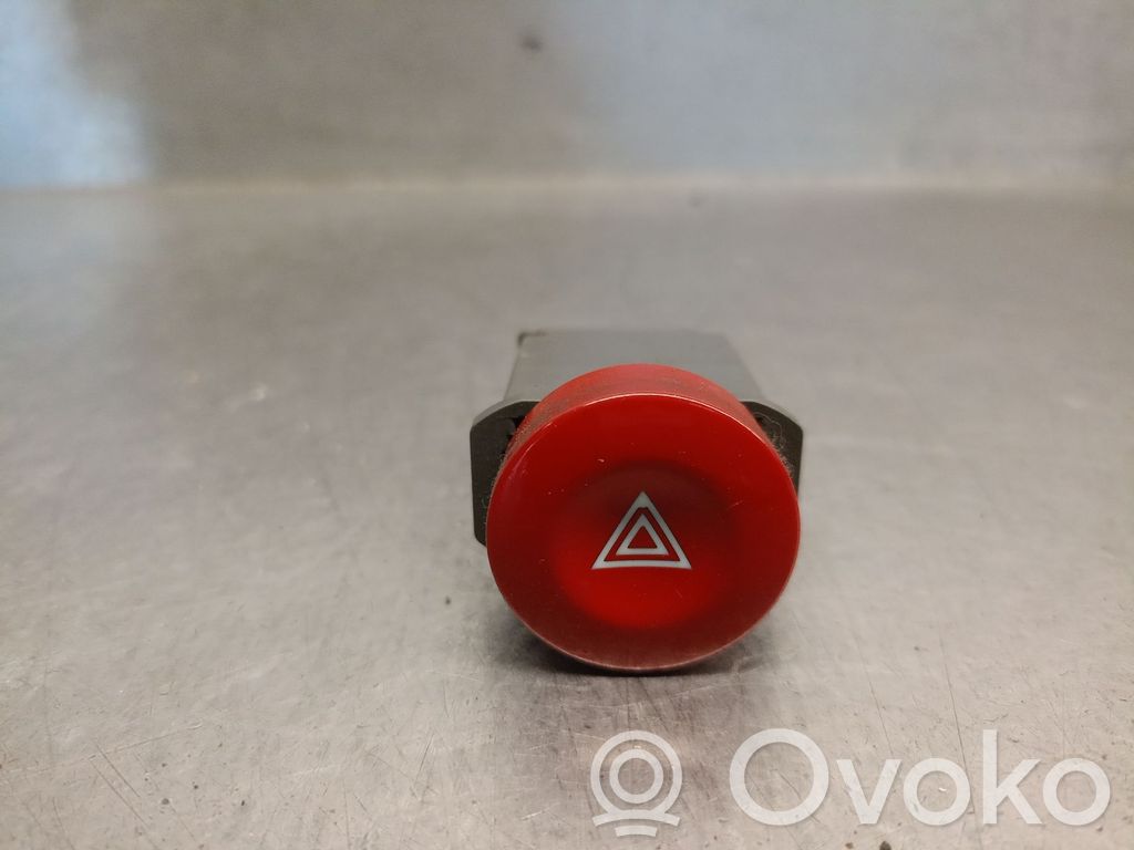 Chevrolet Aveo Botón interruptor de luz de peligro 