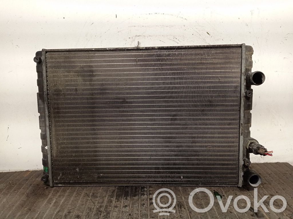 Volkswagen Polo III 6N 6N2 6NF Chłodnica 