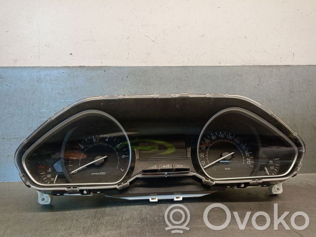Peugeot 208 I Vitezometru (grup de instrumente) 