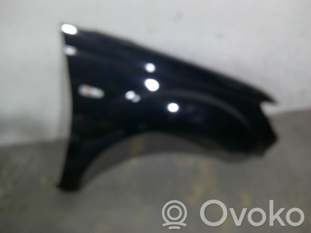 Mitsubishi Outlander Sparnas 