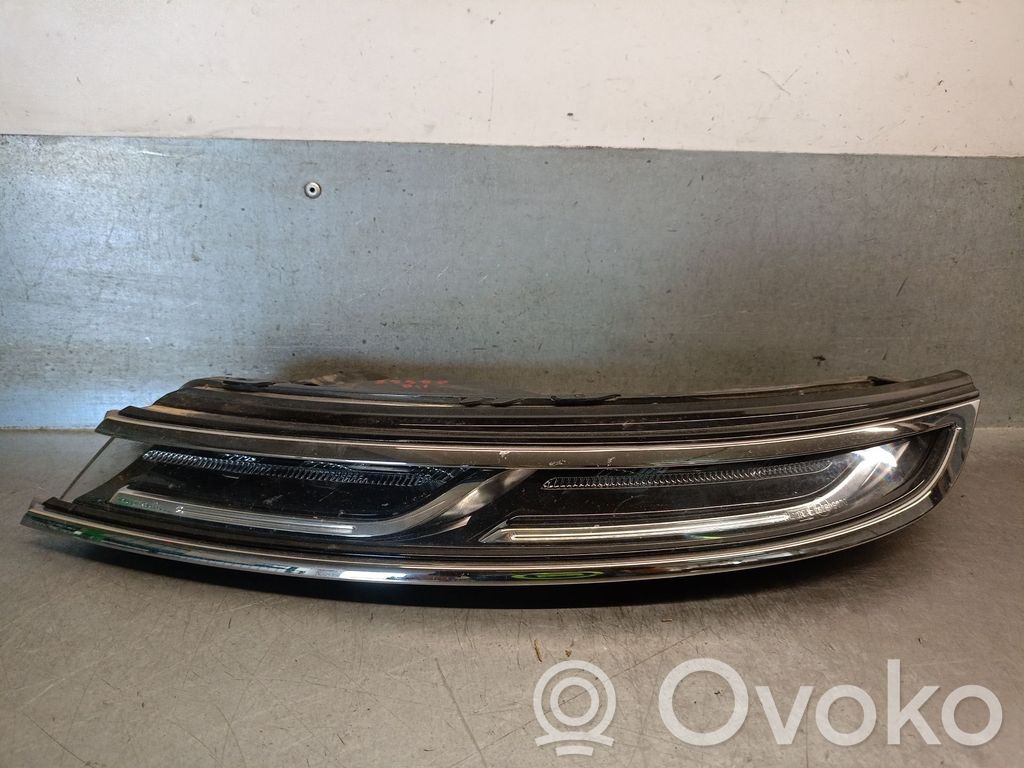 Citroen C4 SpaceTourer Scheinwerfer 