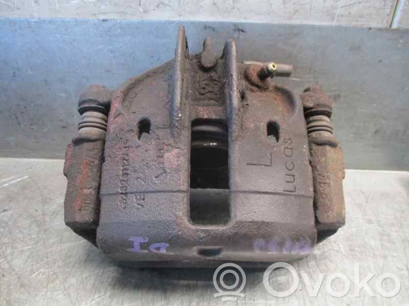 Mitsubishi Carisma Etujarrusatula 