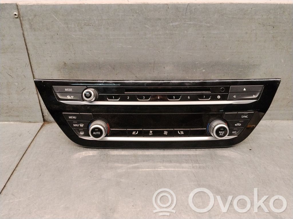 BMW X3 G01 Climate control unit 