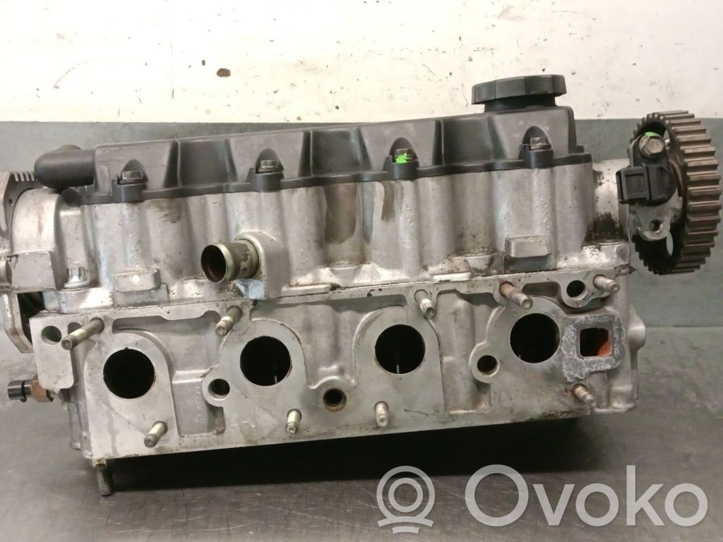Daewoo Kalos Engine head 