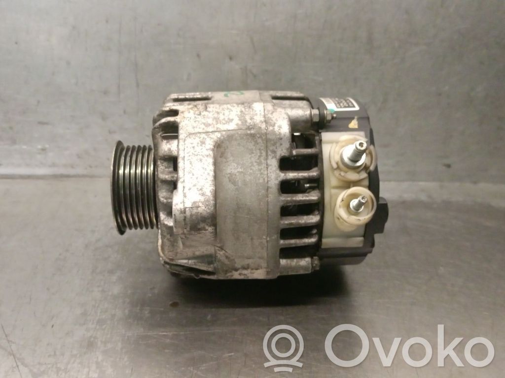 Toyota Aygo AB10 Alternador 