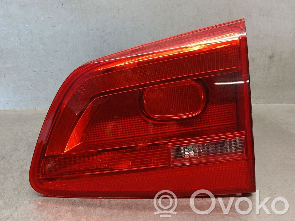 Volkswagen Touran II Takavalot