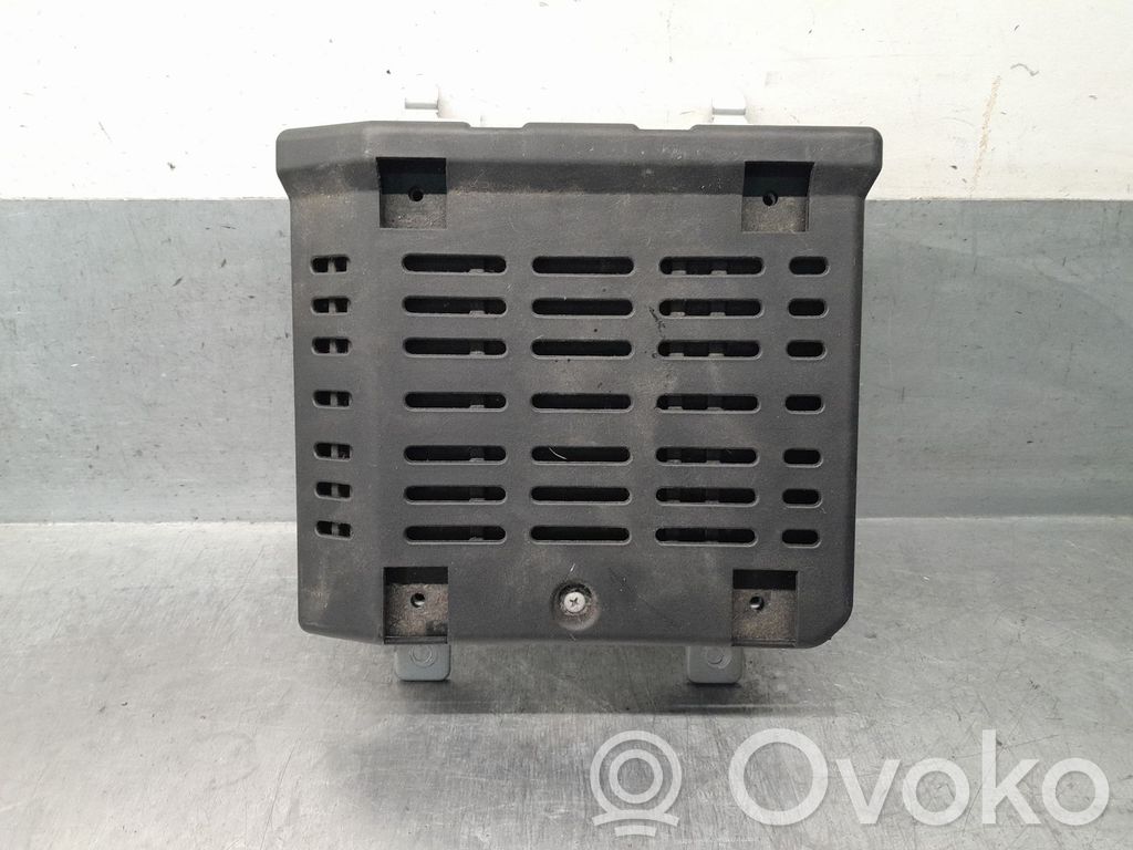 Mitsubishi Outlander Amplificador de sonido 