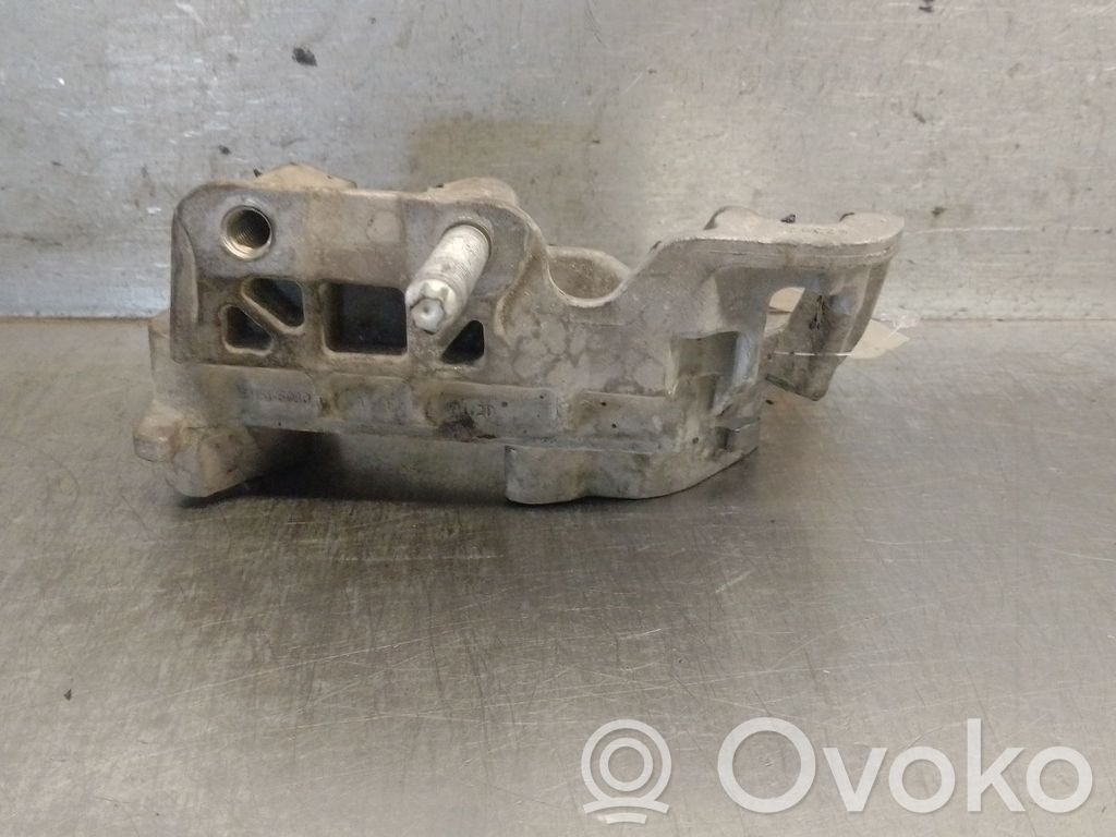 Ford Mondeo MK IV Moottorin kiinnikekorvake 